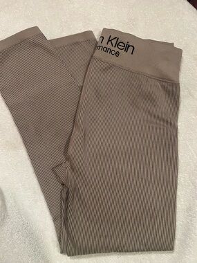 Calvin Klein Performance Kids Ribbed Leggings — Taupe